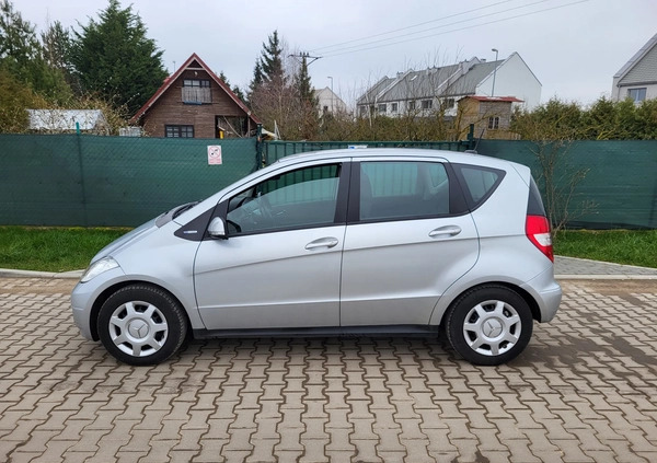 Mercedes-Benz Klasa A cena 23900 przebieg: 161000, rok produkcji 2012 z Piotrków Trybunalski małe 211